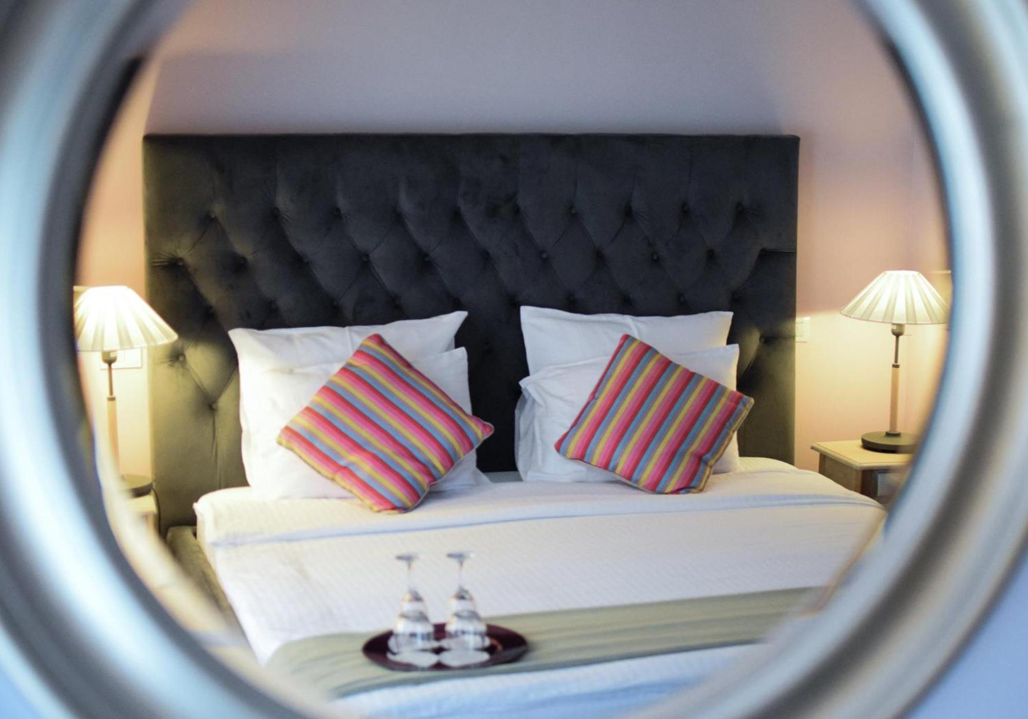 Paj Hotelul Retreat & Spa 시나이아 외부 사진